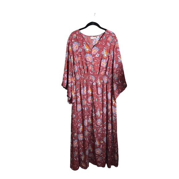 Floral Plus Size Maxi Dress - Picture 2 of 8